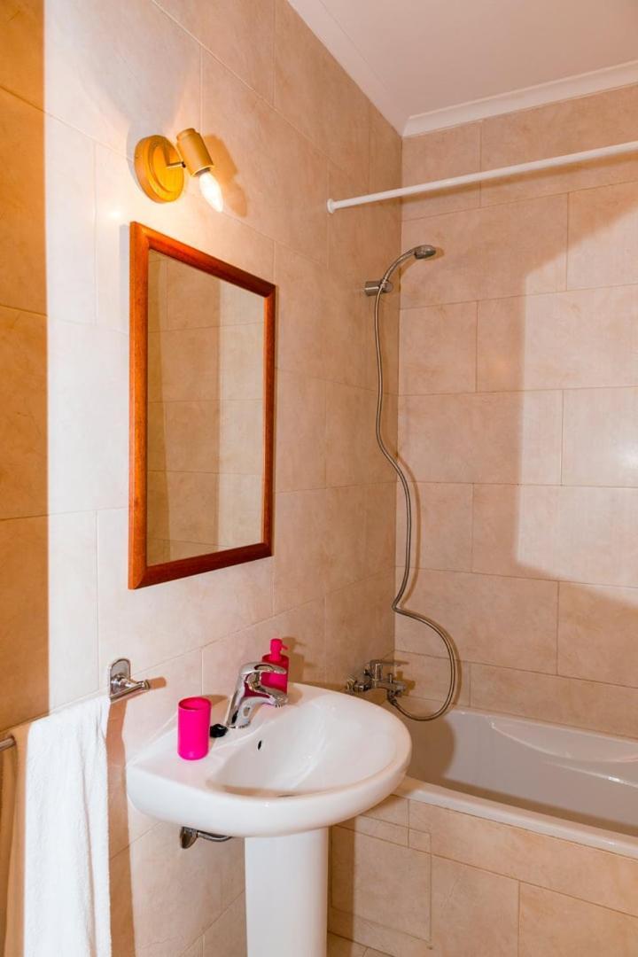 Tac - Alcantarilha House Apartment Екстериор снимка